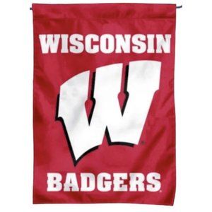 NEW Wisconsin Badgers Garden Flag and Yard Banner 13” x 18” Sewing Concepts